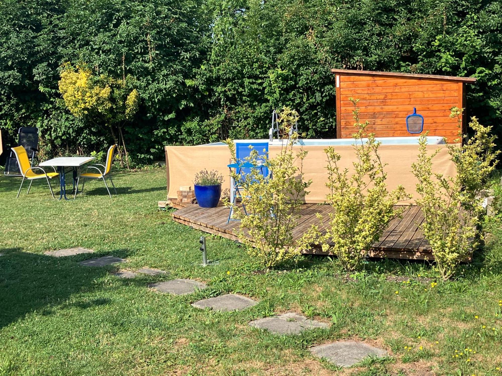 Pivert, Confortable Avec Jardin A 100m Du Chalet